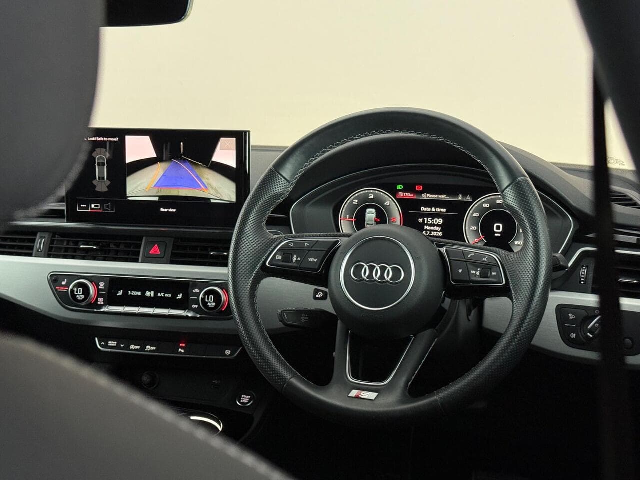Audi A5 thumbnail Steering Wheel