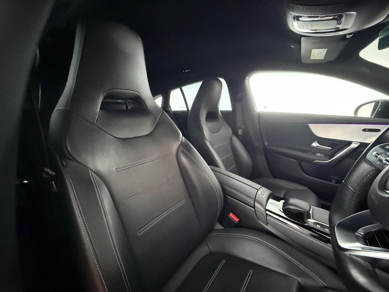 Mercedes-Benz CLA thumbnail Seat Driver