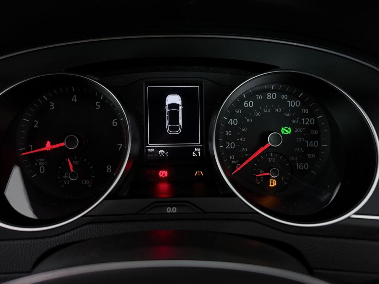 Volkswagen Arteon thumbnail Driver Instruments