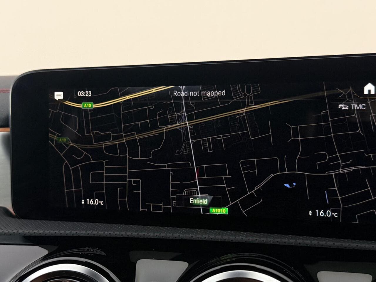 Mercedes-Benz CLA thumbnail Infotainment System