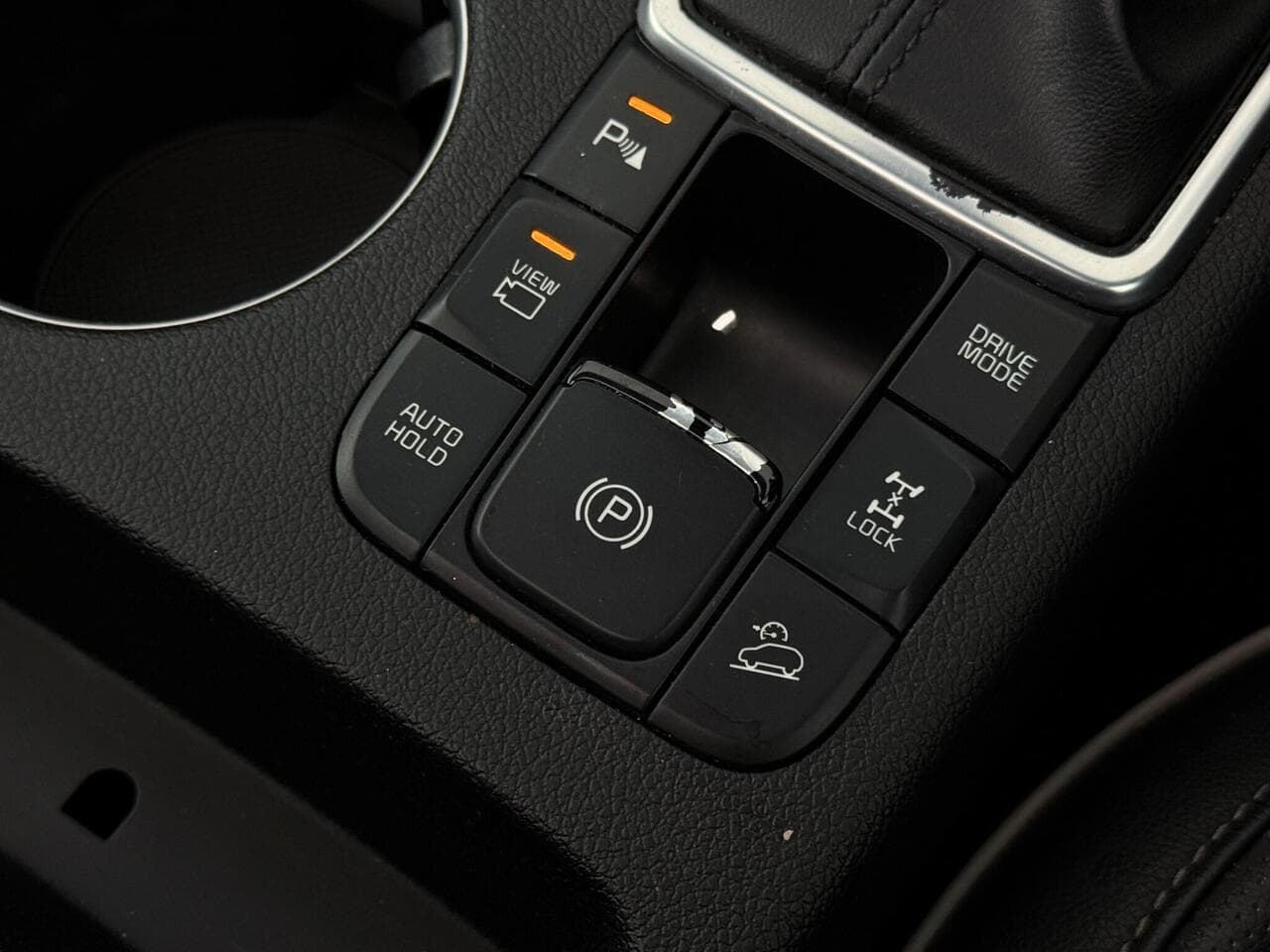Kia Sportage thumbnail Misc Controls