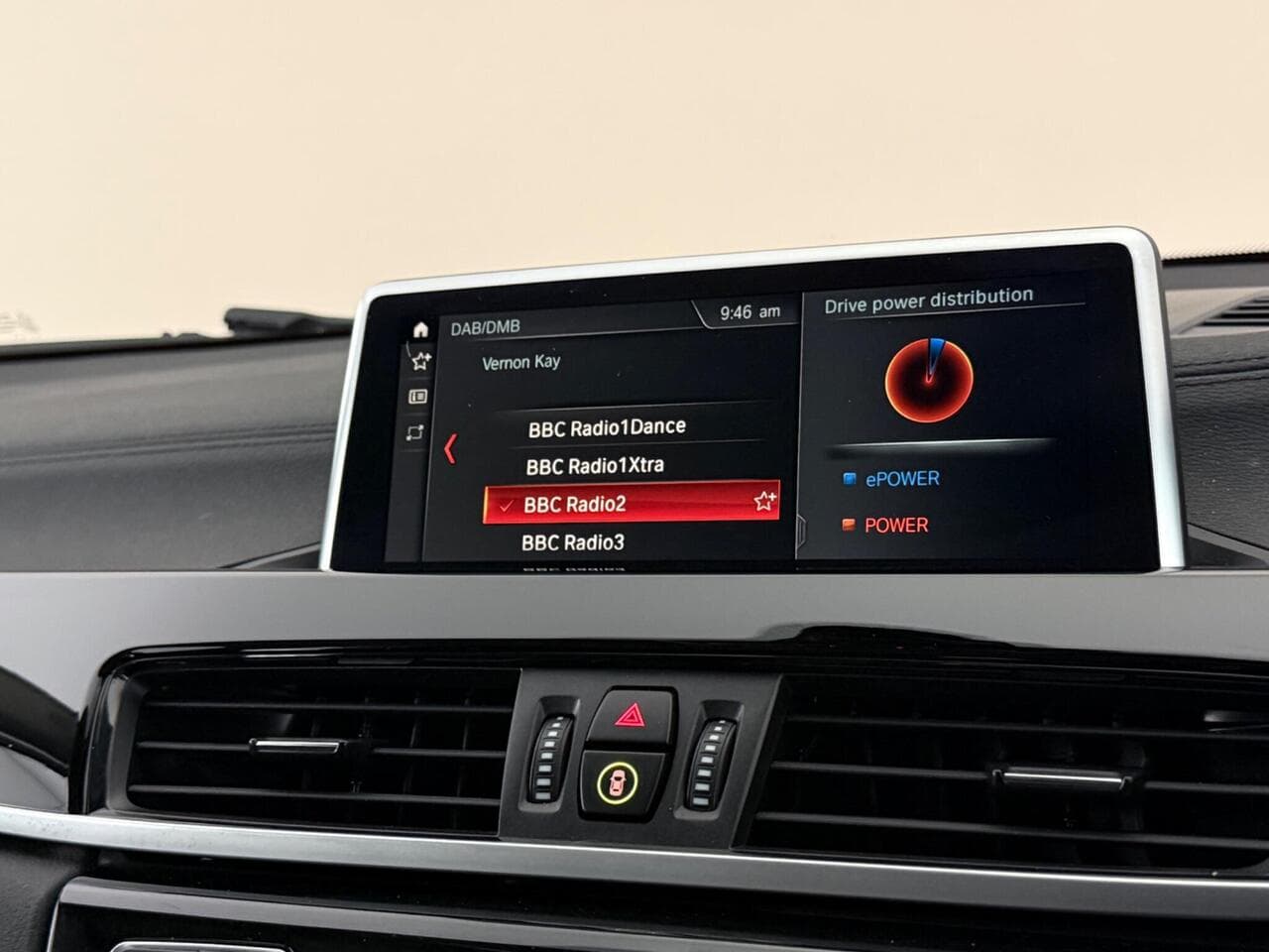 BMW X2 thumbnail Infotainment System