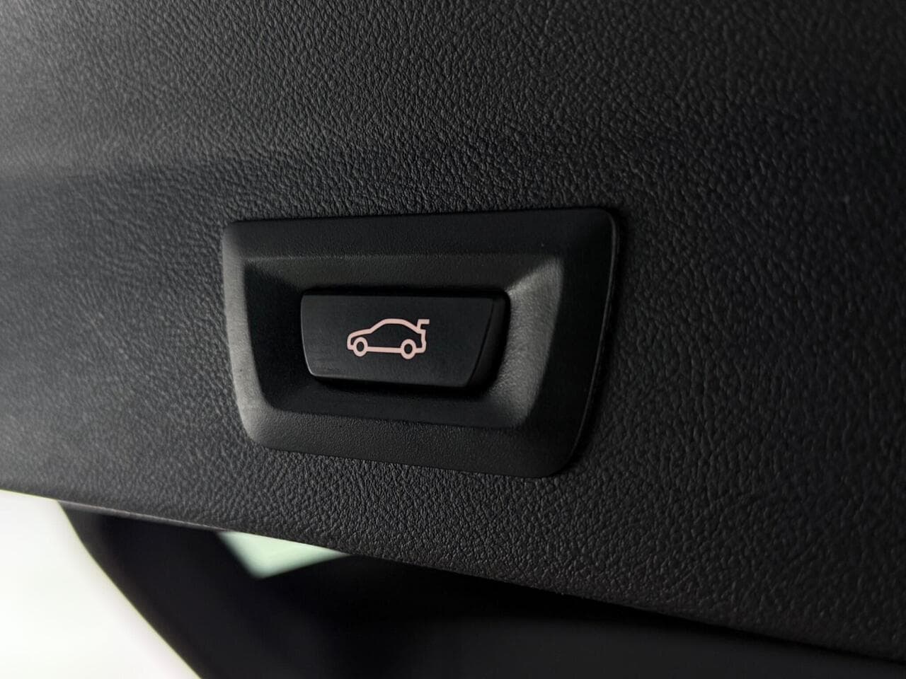BMW X3 thumbnail Misc Controls