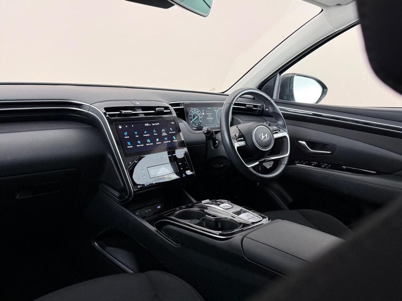 Hyundai TUCSON thumbnail Interior Front