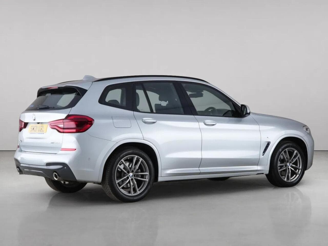 BMW X3 thumbnail Rear Right