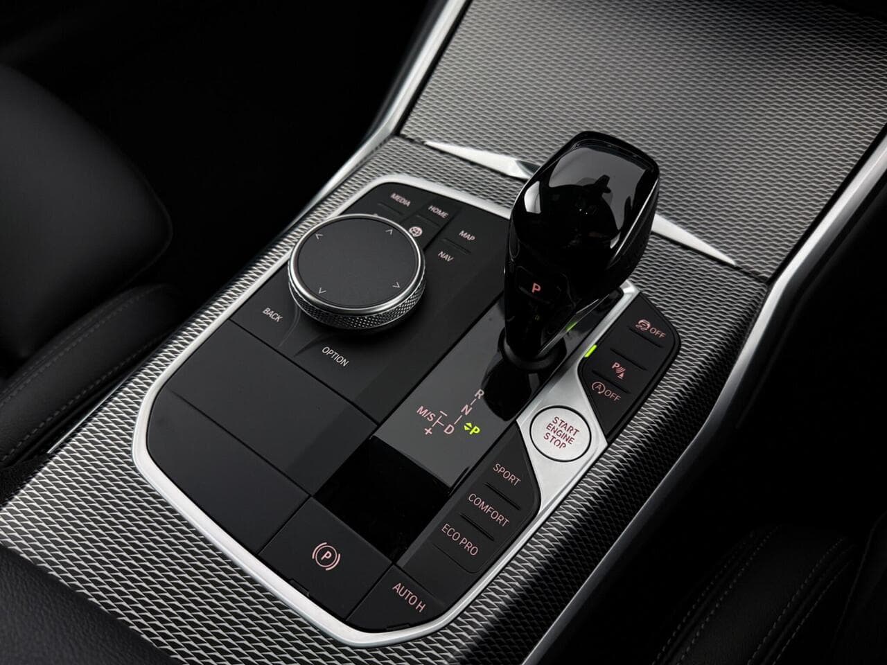 BMW 3 Series thumbnail Interior Front