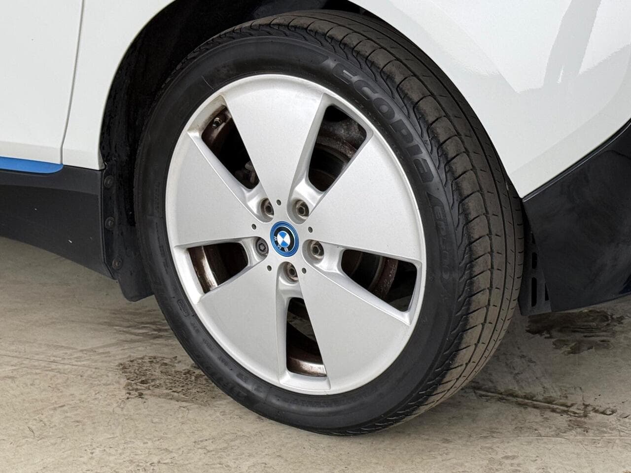 BMW i3 thumbnail Wheel