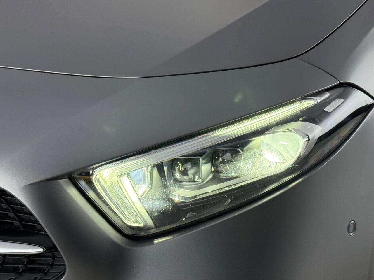 Mercedes-Benz A Class thumbnail Lights Front