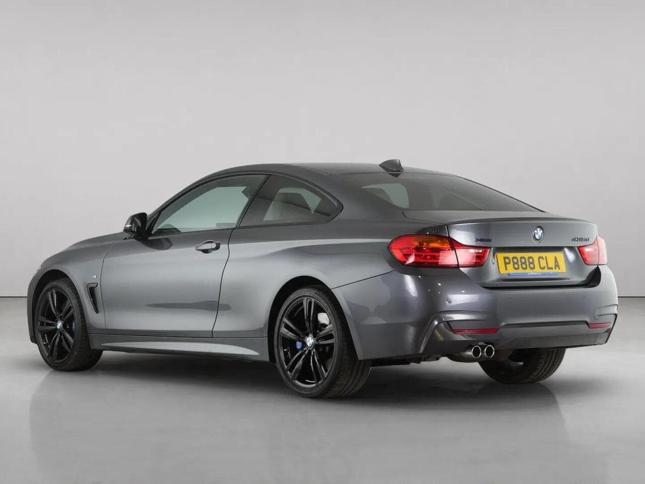 BMW 4 Series thumbnail Rear Left