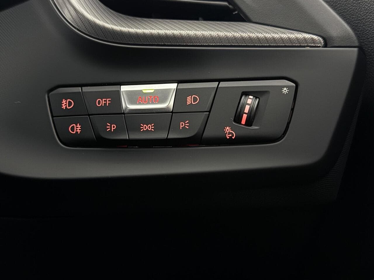 BMW 1 Series thumbnail Misc Controls