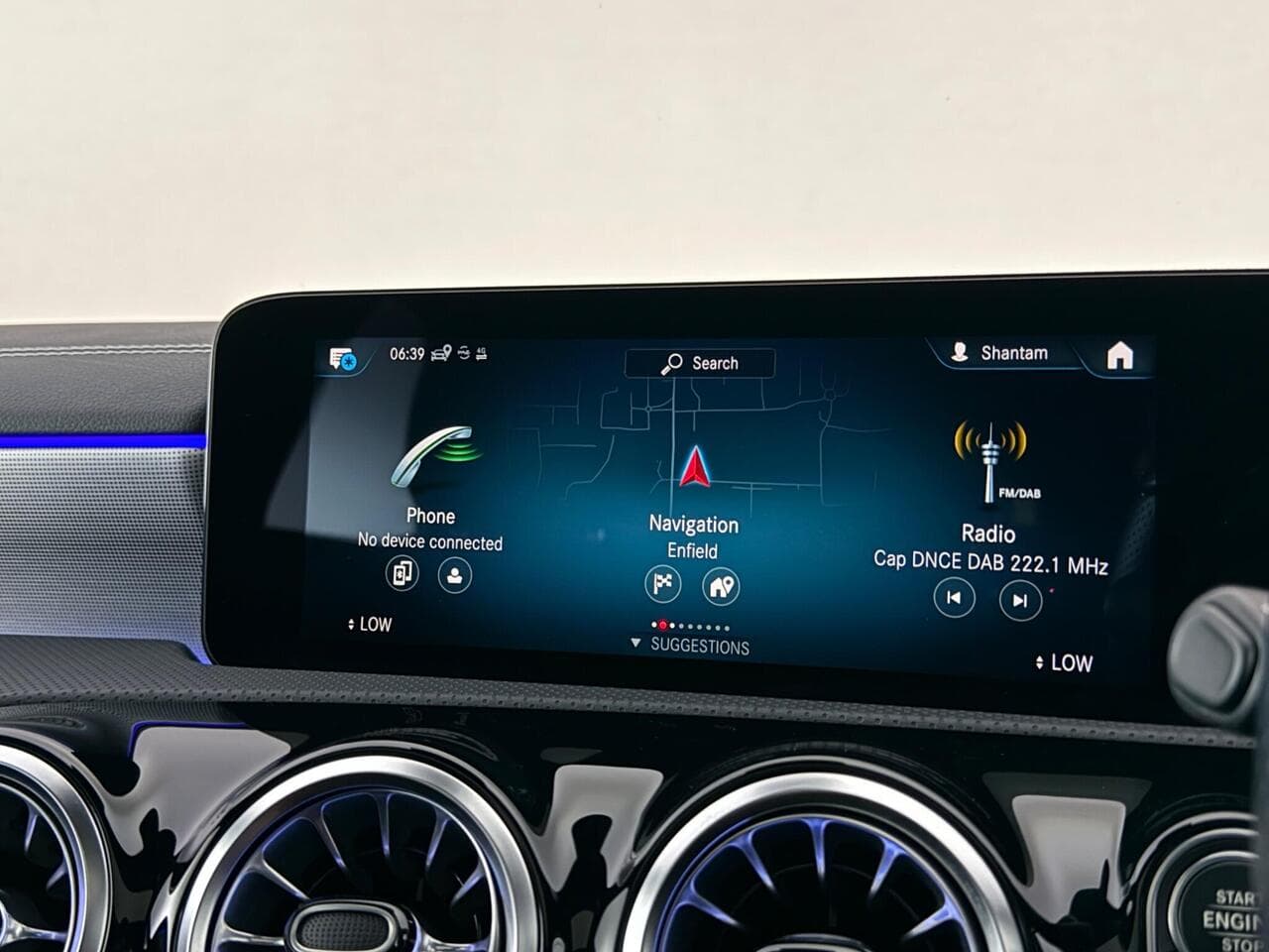 Mercedes-Benz A Class thumbnail Infotainment System