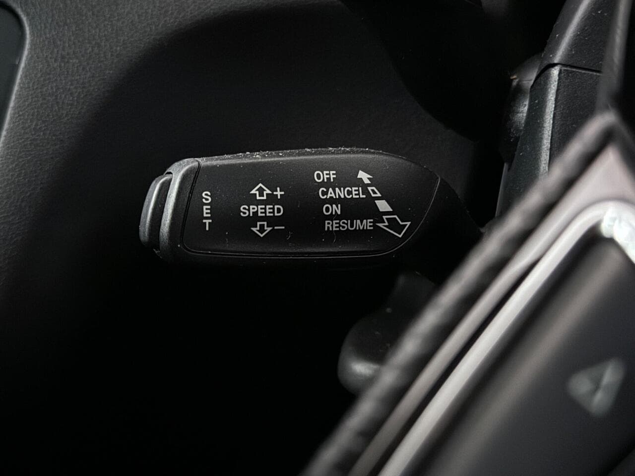 Audi A1 thumbnail Misc Controls