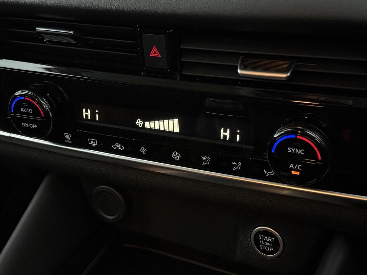 Nissan Qashqai thumbnail Misc Controls