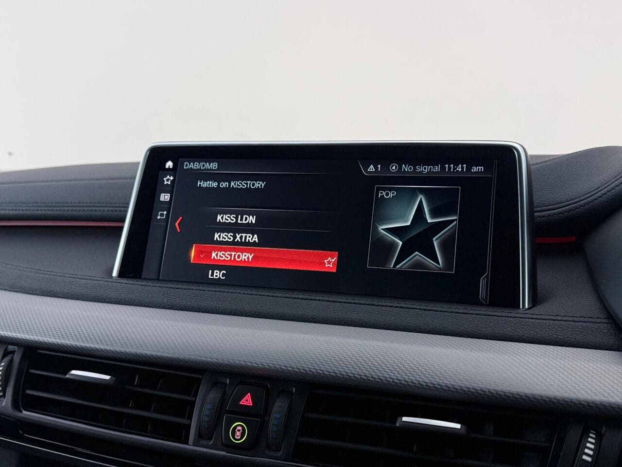 BMW X6 thumbnail Infotainment System