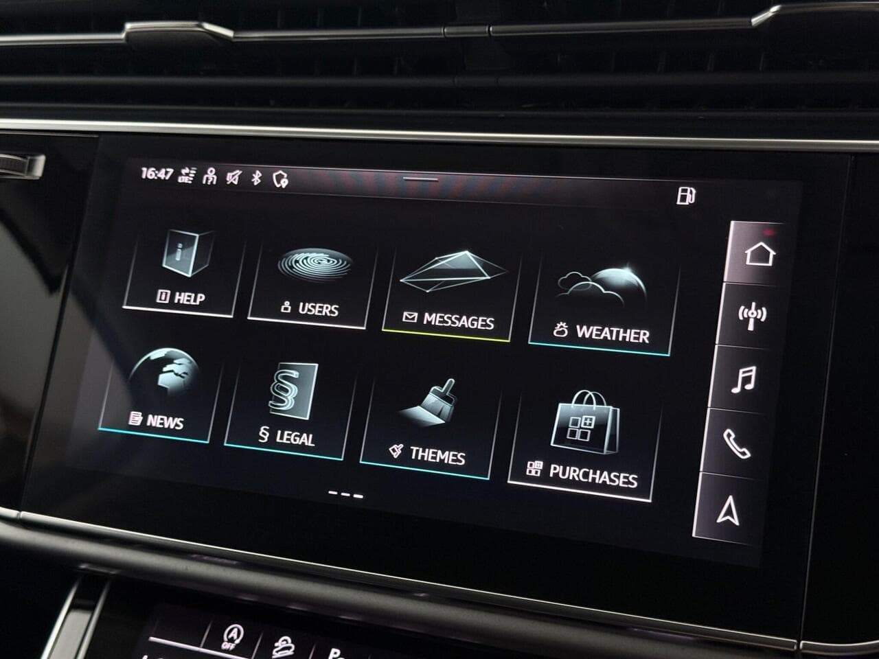 Audi Q7 thumbnail Infotainment System