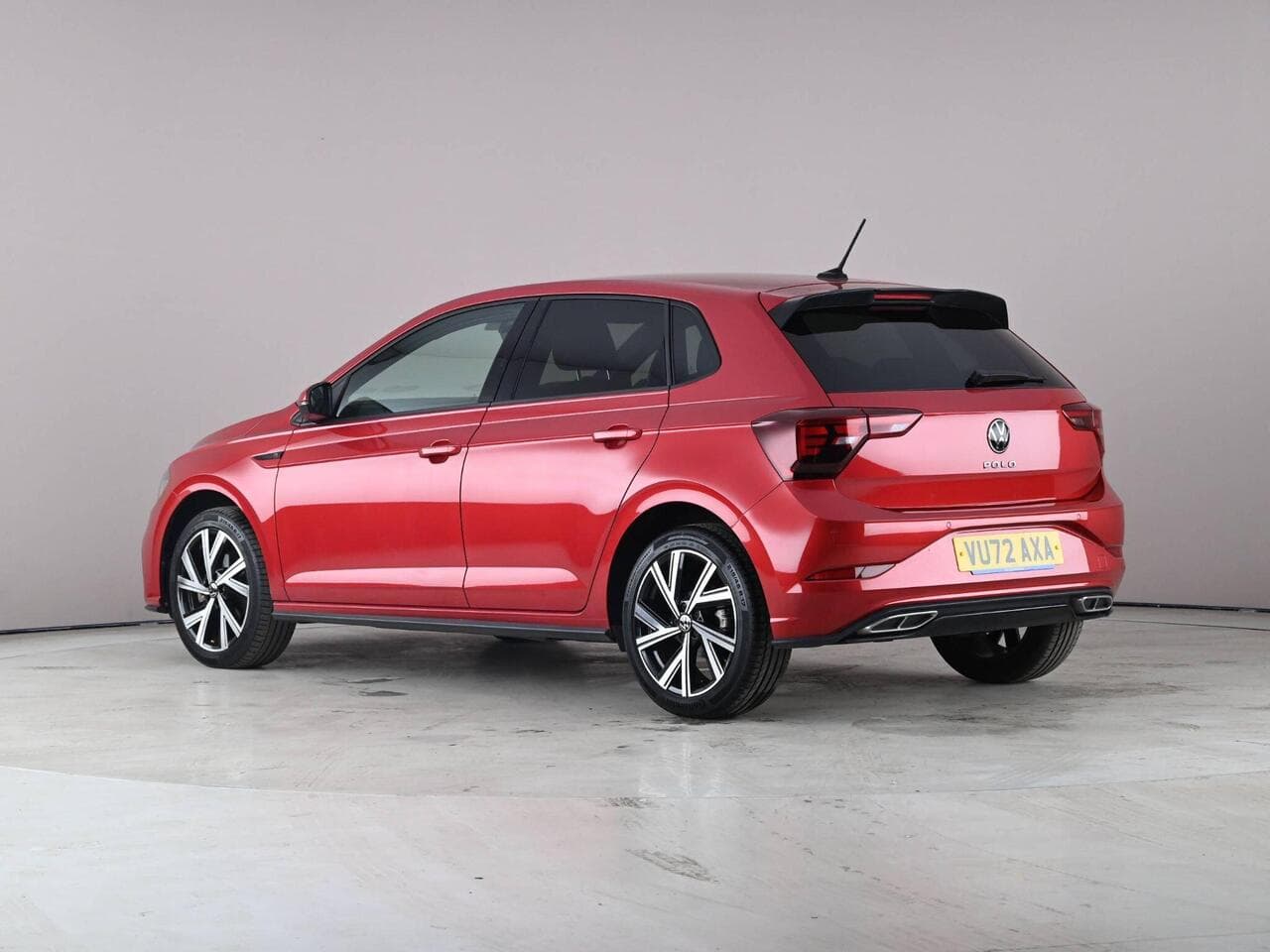 Volkswagen Polo thumbnail Side Left