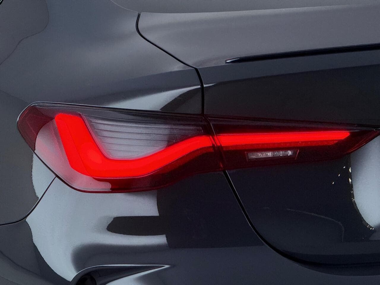 BMW 4 Series thumbnail Lights Rear