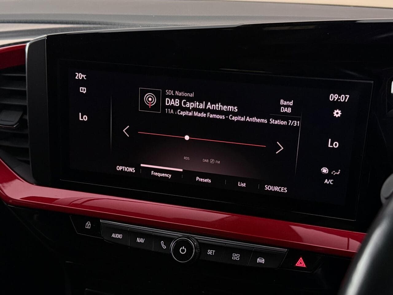 Vauxhall Mokka thumbnail Infotainment System