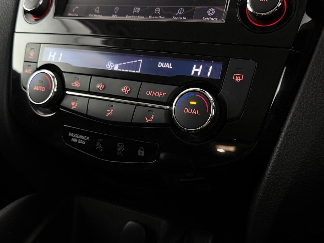 Nissan Qashqai thumbnail Misc Controls