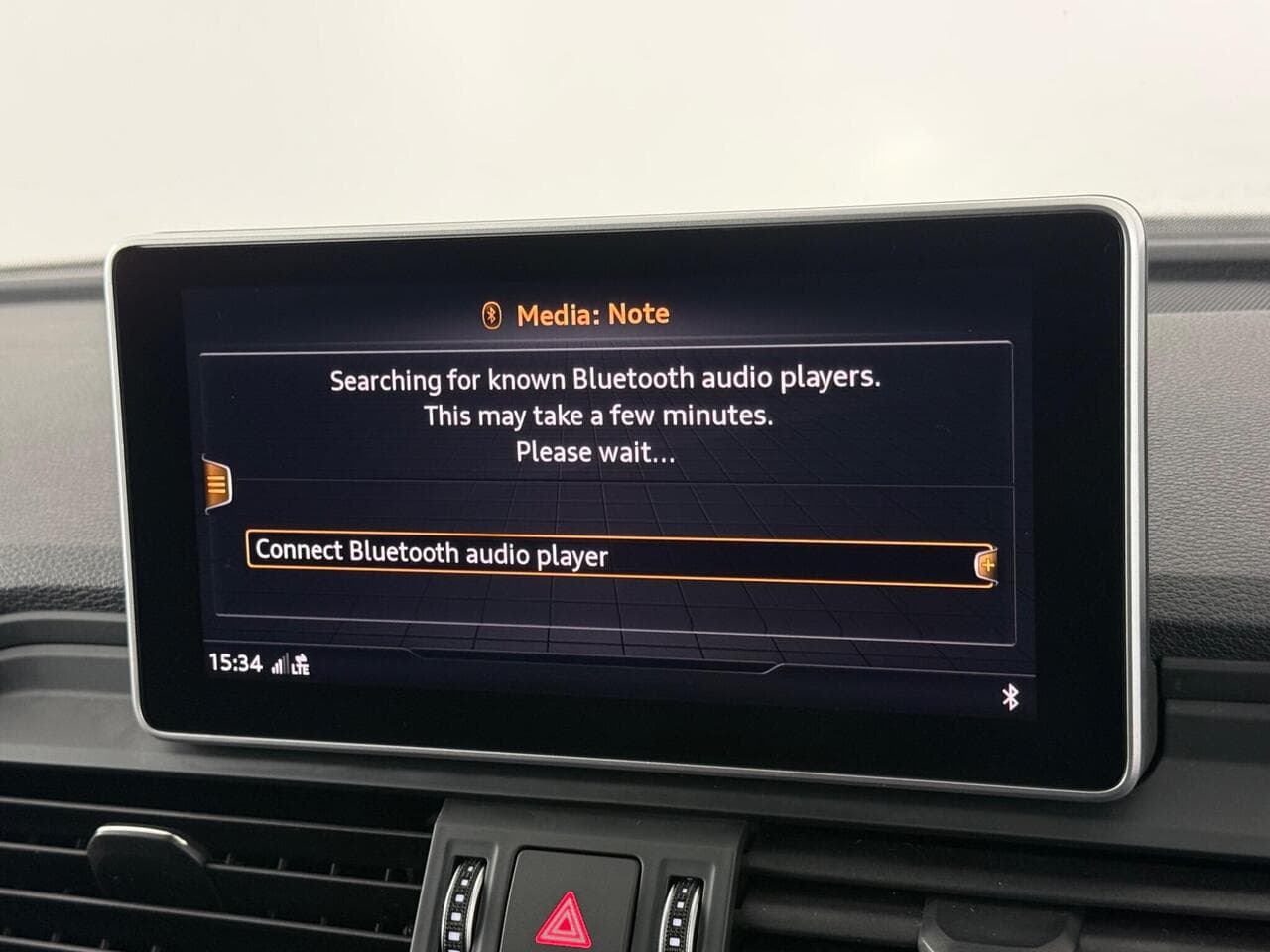 Audi Q5 thumbnail Infotainment System