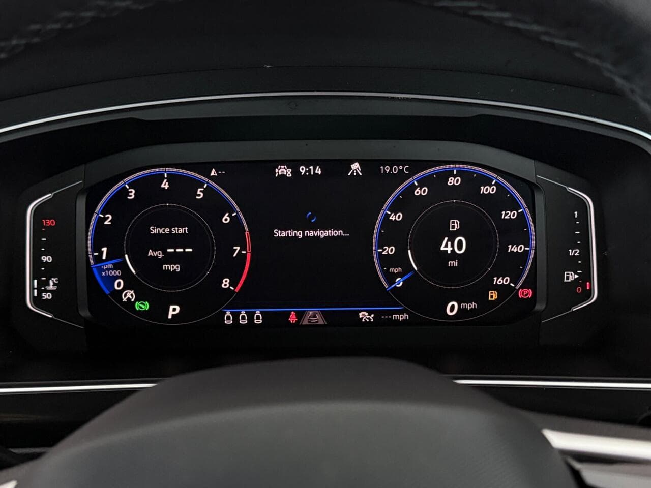 Volkswagen Tiguan thumbnail Driver Instruments