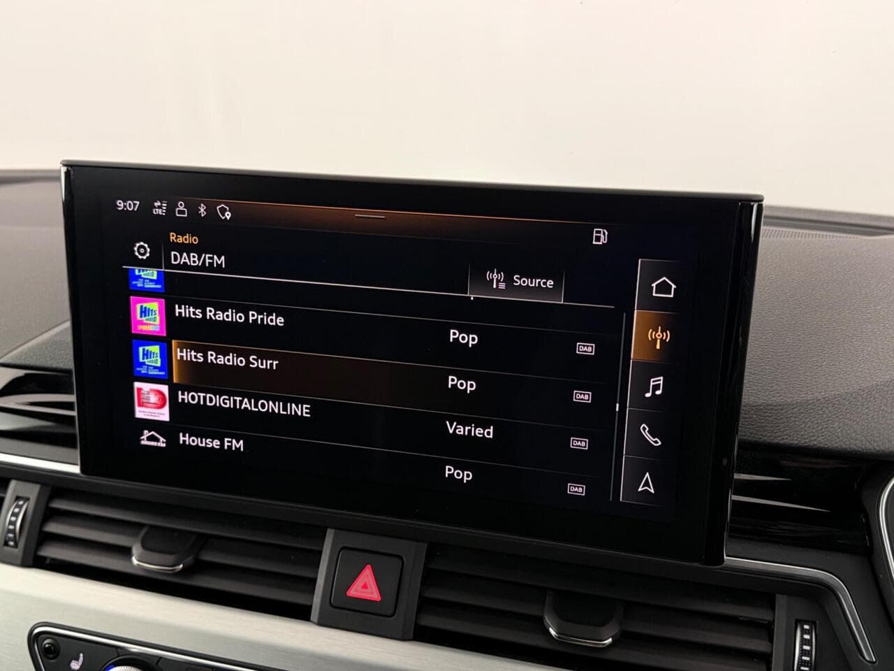 Audi A5 thumbnail Infotainment System