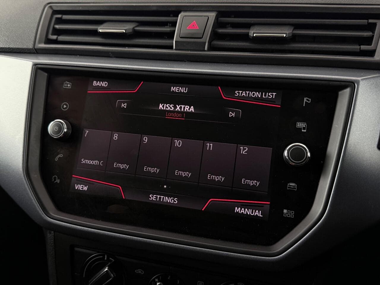 SEAT Arona thumbnail Infotainment System