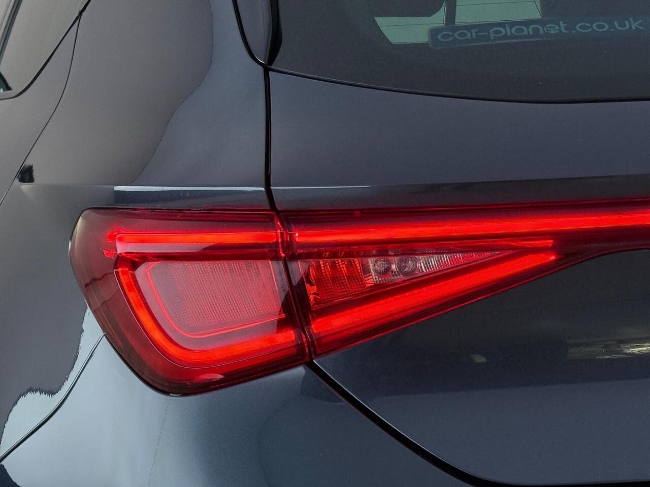 SEAT Leon thumbnail Lights Rear