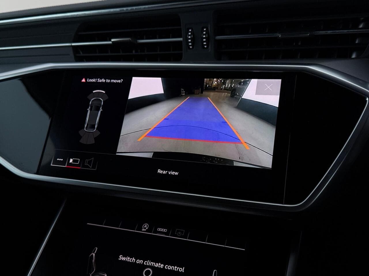 Audi A6 Saloon thumbnail Infotainment System