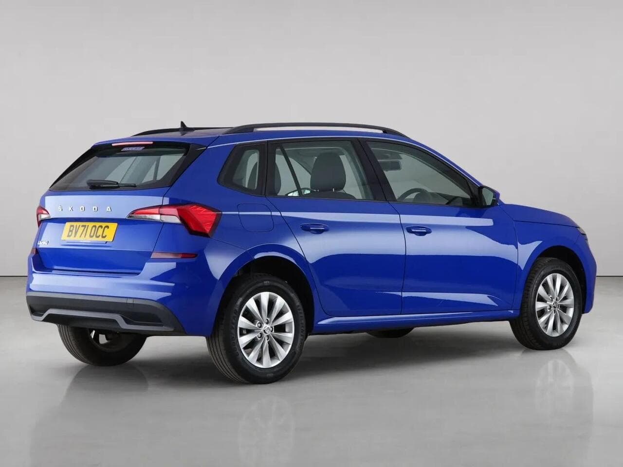 Skoda Kamiq thumbnail Rear Right