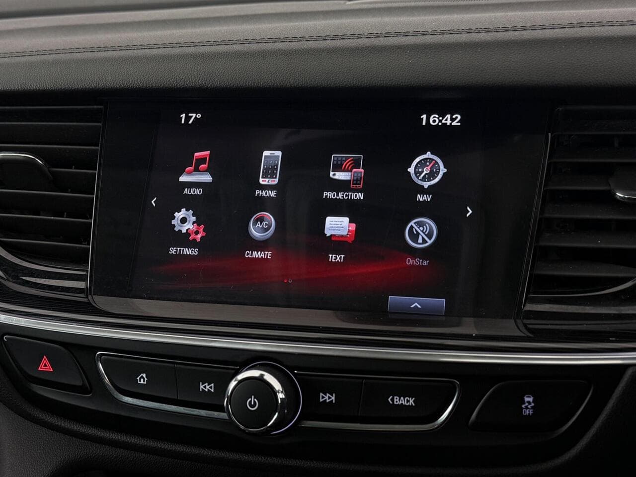Vauxhall Insignia thumbnail Infotainment System