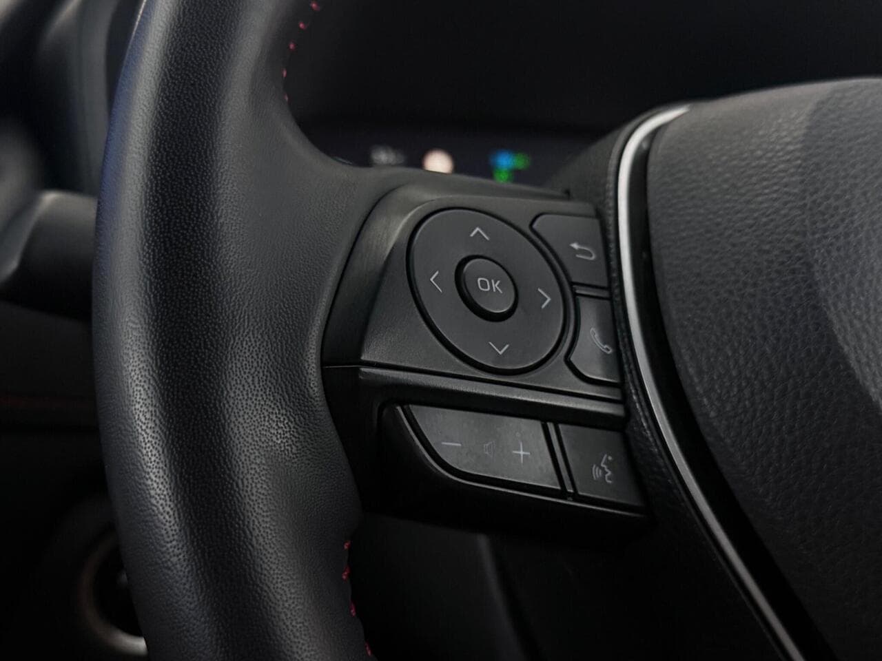 Toyota RAV4 thumbnail Misc Controls