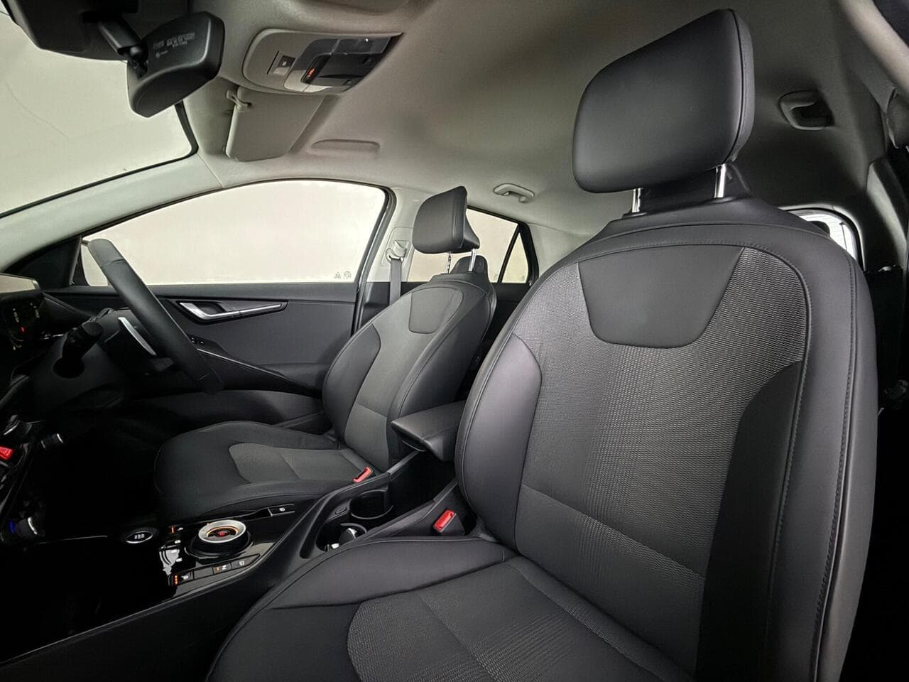 Kia Niro thumbnail Seat Front Passenger