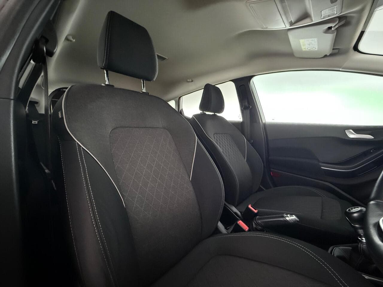 Ford Fiesta thumbnail Seat Driver
