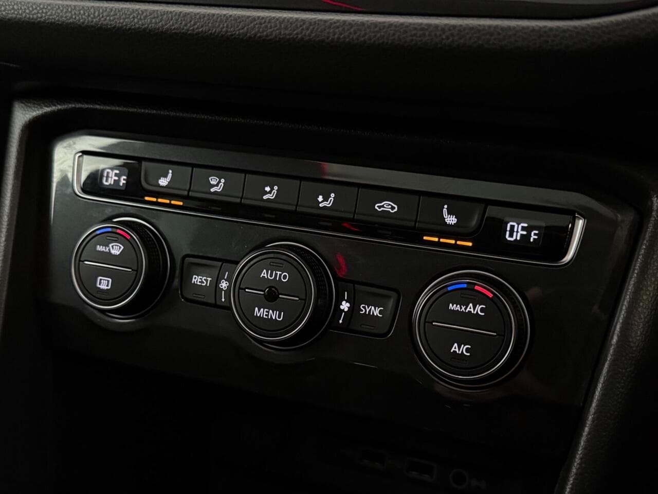 Volkswagen Tiguan thumbnail Misc Controls