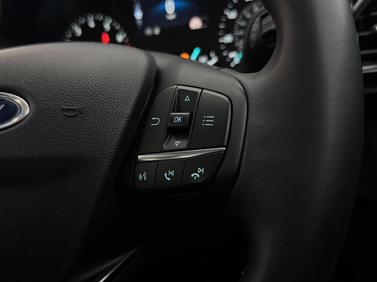 Ford Puma thumbnail Misc Controls