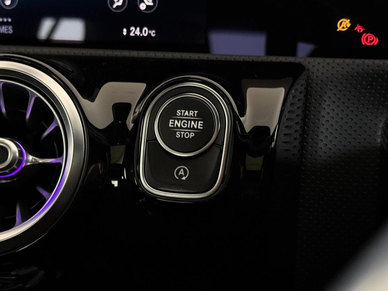 Mercedes-Benz A Class thumbnail Misc Controls