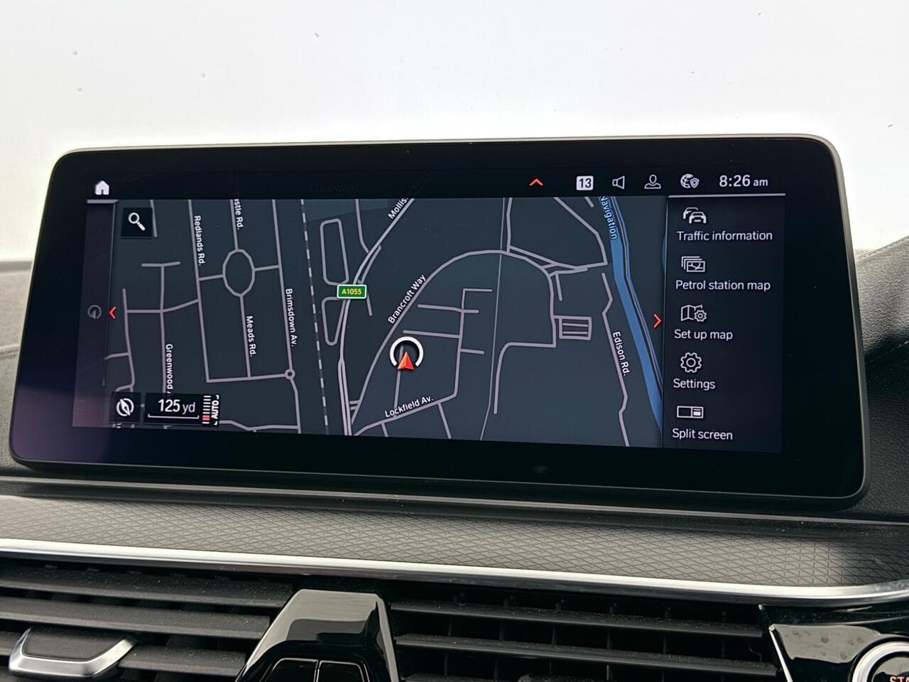 BMW 5 Series thumbnail Infotainment System