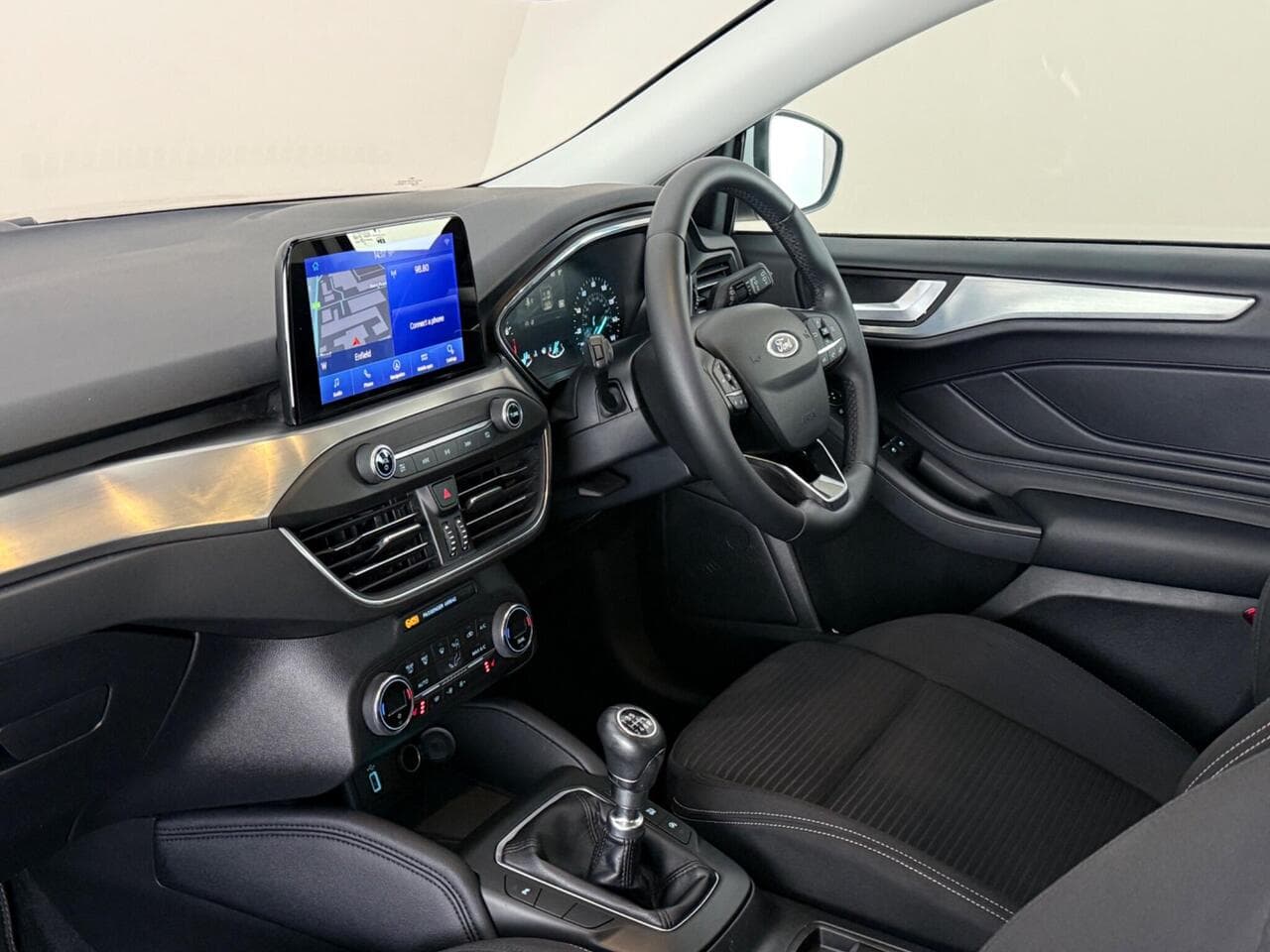 Ford Focus thumbnail Interior Front