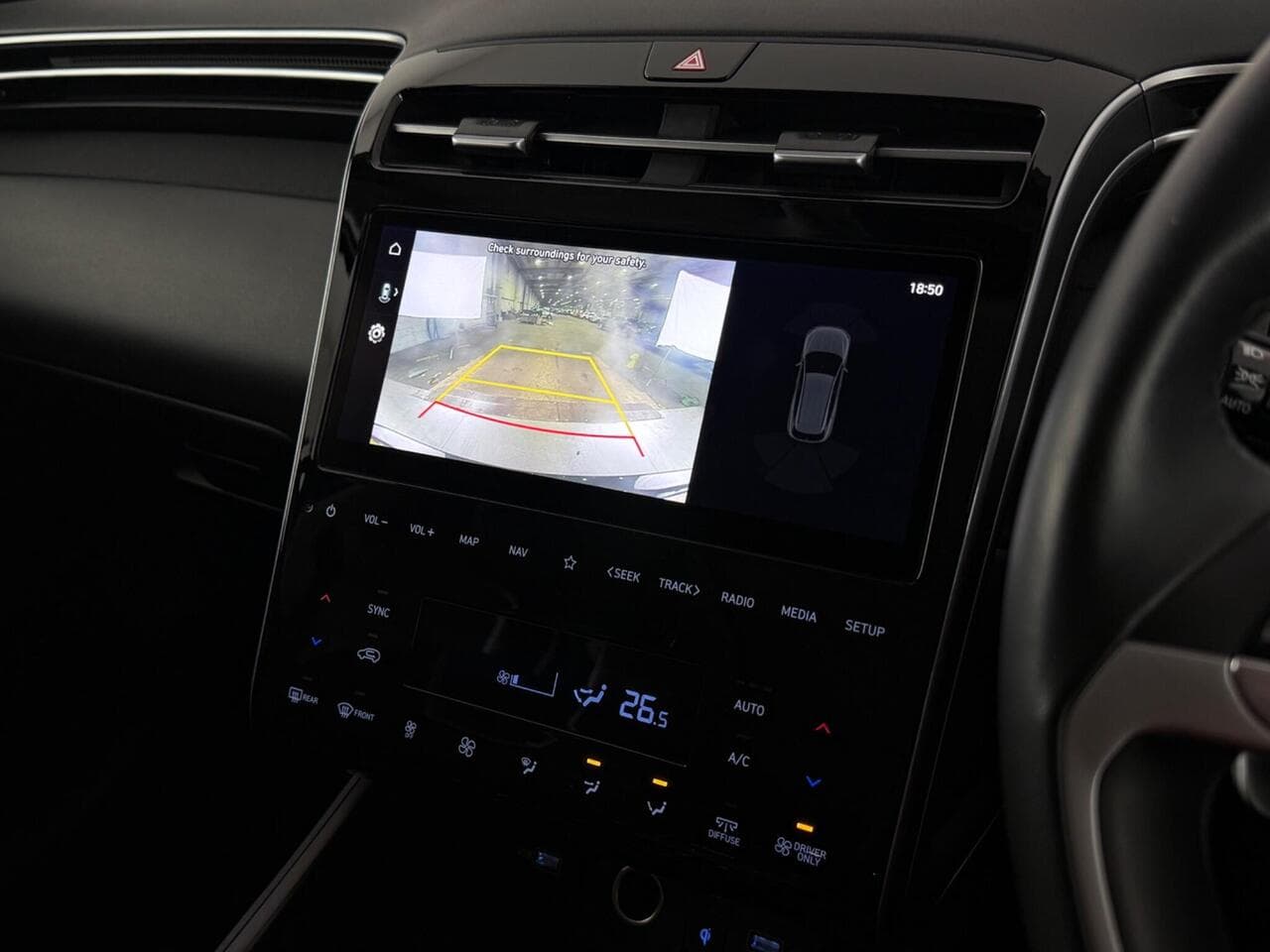 Hyundai TUCSON thumbnail Infotainment System