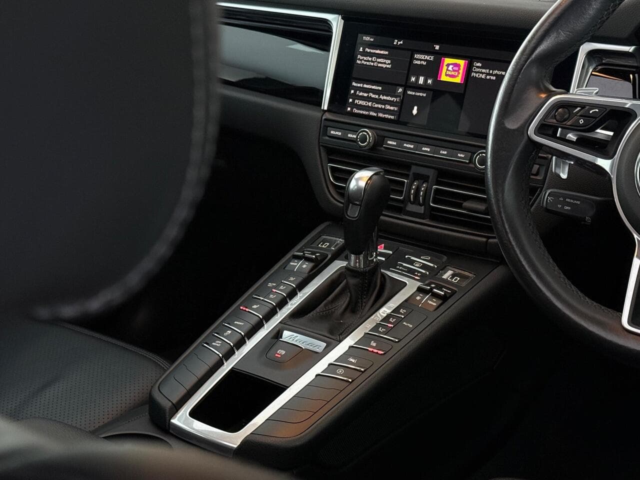 Porsche Macan thumbnail Inconclusive
