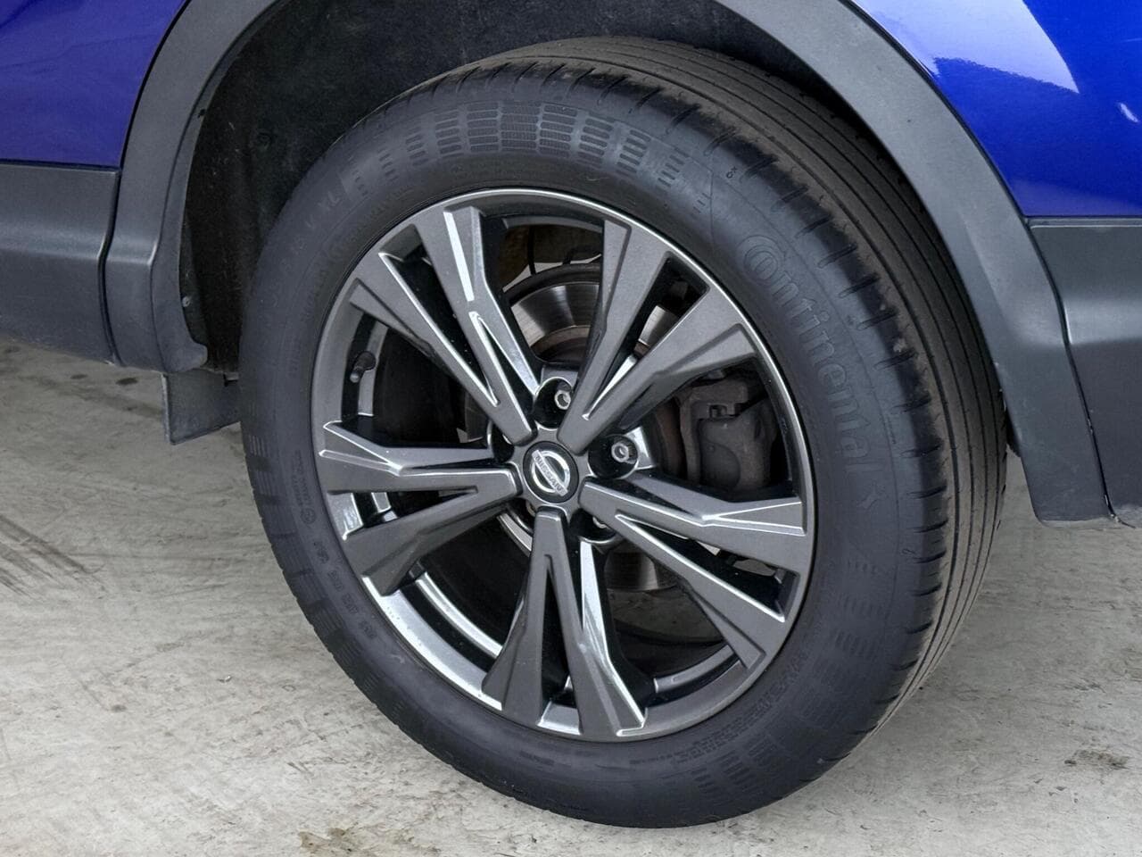 Nissan Qashqai thumbnail Wheel