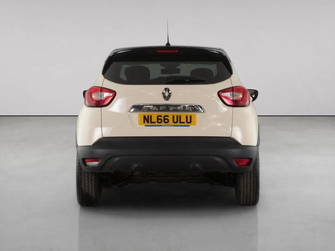 Renault Captur thumbnail Rear