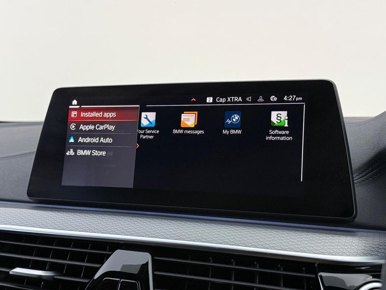 BMW 5 Series thumbnail Infotainment System