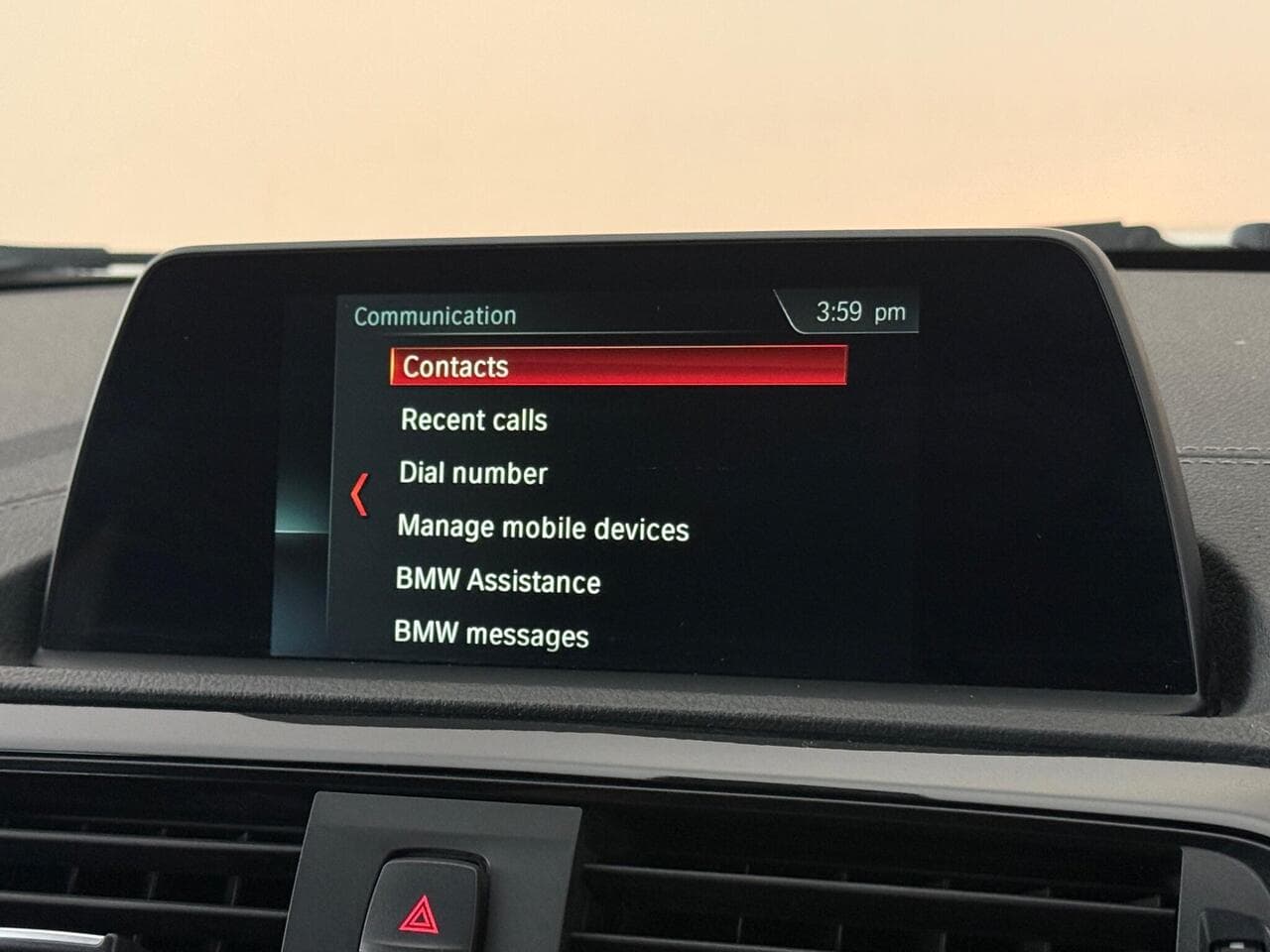 BMW 1 Series thumbnail Infotainment System
