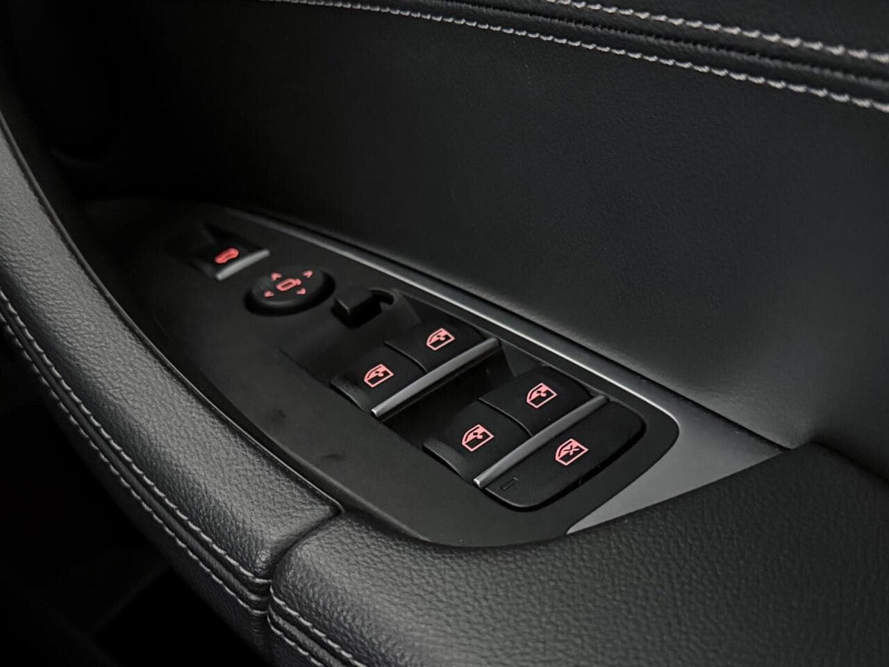 BMW X3 thumbnail Misc Controls