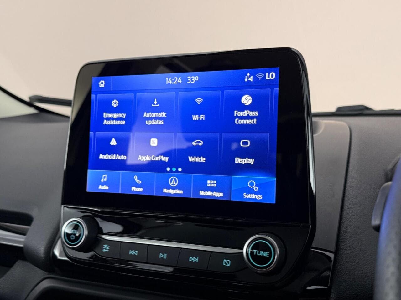 Ford EcoSport thumbnail Infotainment System