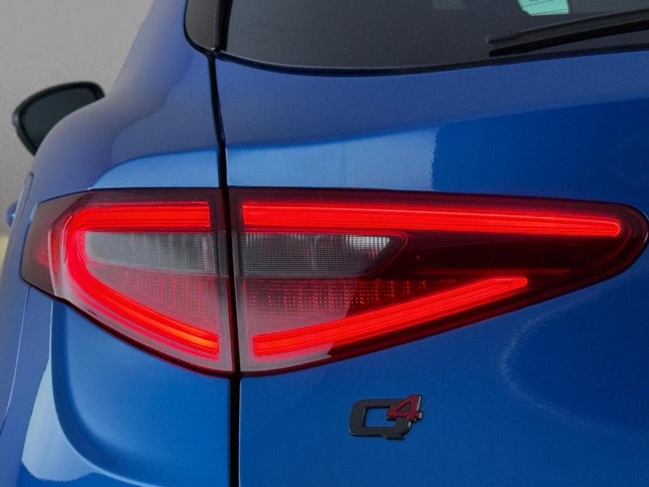 Alfa Romeo Stelvio thumbnail Lights Rear