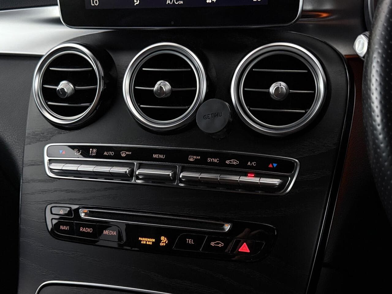 Mercedes-Benz GLC thumbnail Inconclusive