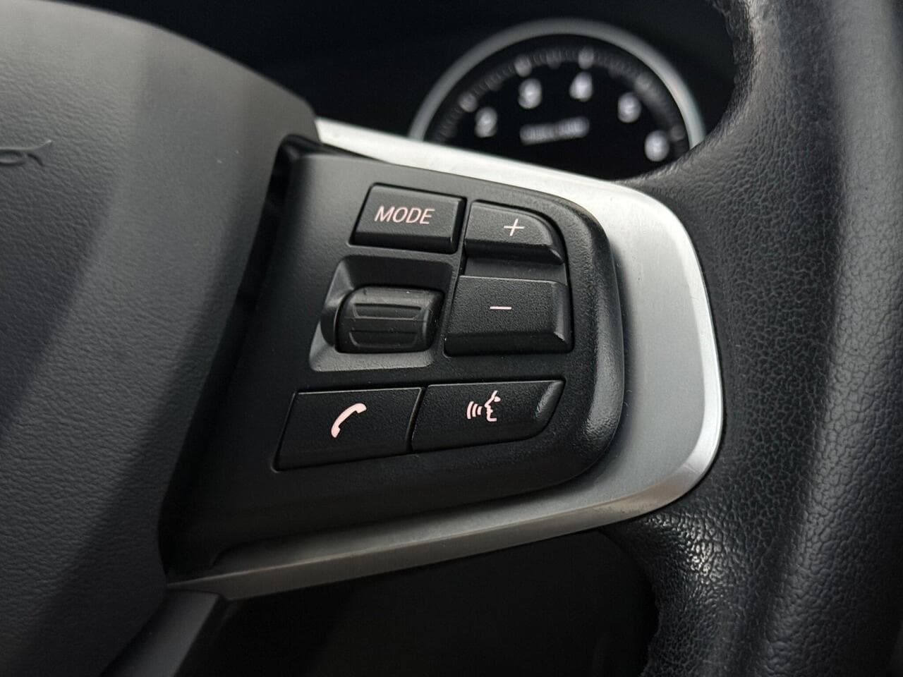 BMW X1 thumbnail Misc Controls